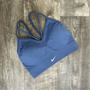 NIKE Seamless Indy Bra